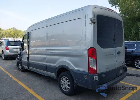 2015 Ford Transit-250 z USA, uszkodzony, nr VIN 1FTYR2CG0FKB15840